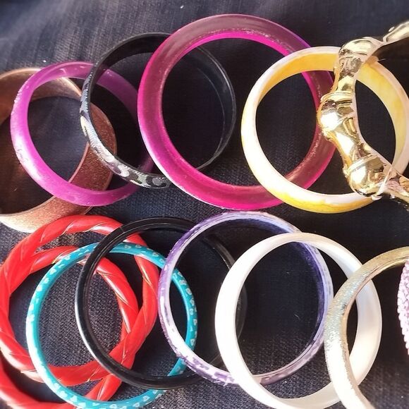 Lot Of 16 Different Unique Bangle Bracelets - Picture 3 of 14